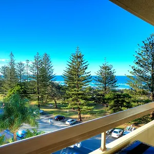 Aparthotel Oceania On Burleigh